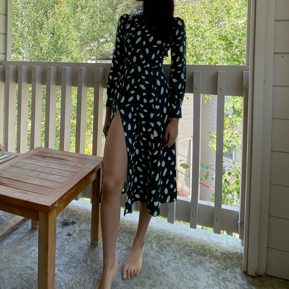 Reformation Black and White Leaf Long Sleeve Dress